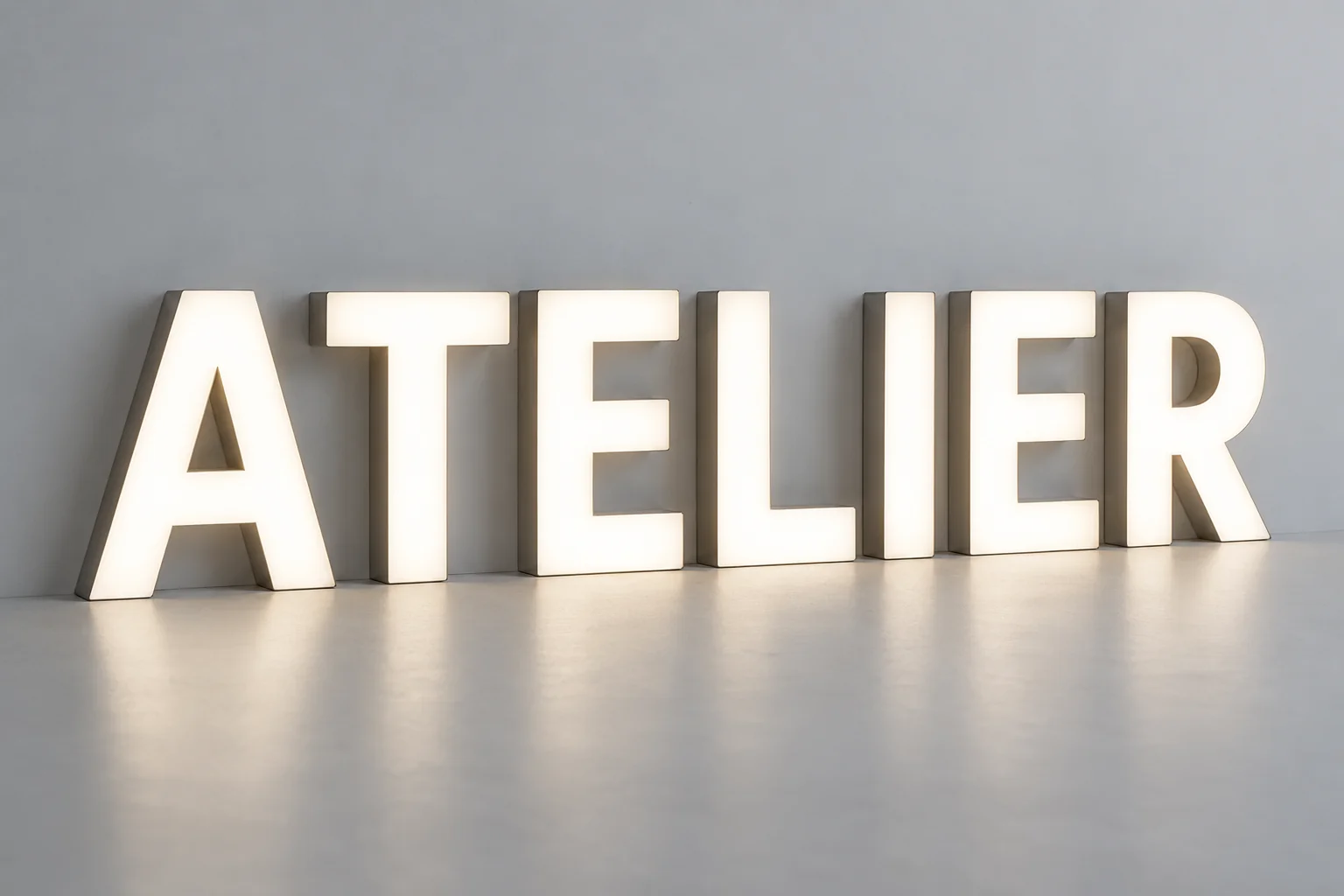 Lettres en polyestirene compact lumineuse
