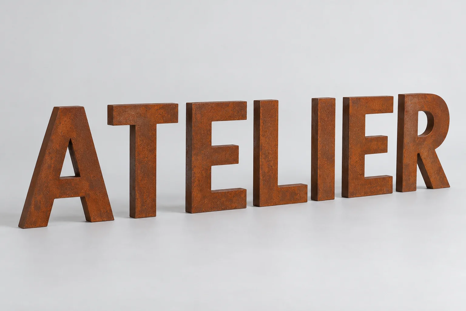 Lettres imitation acier corten