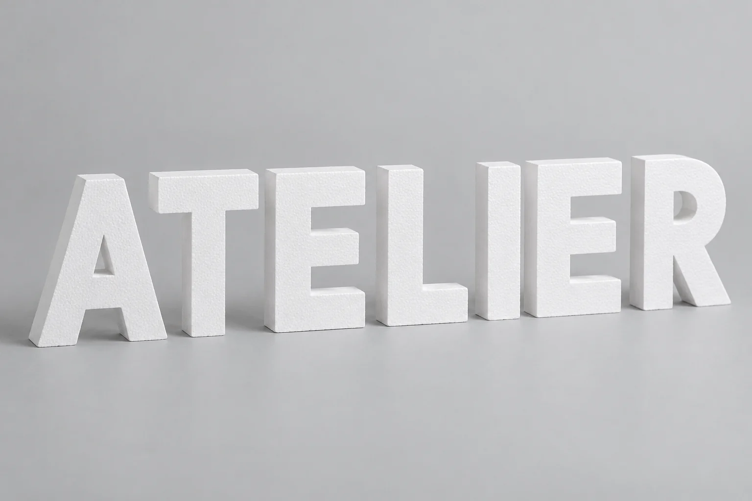 Lettres en polystyrène