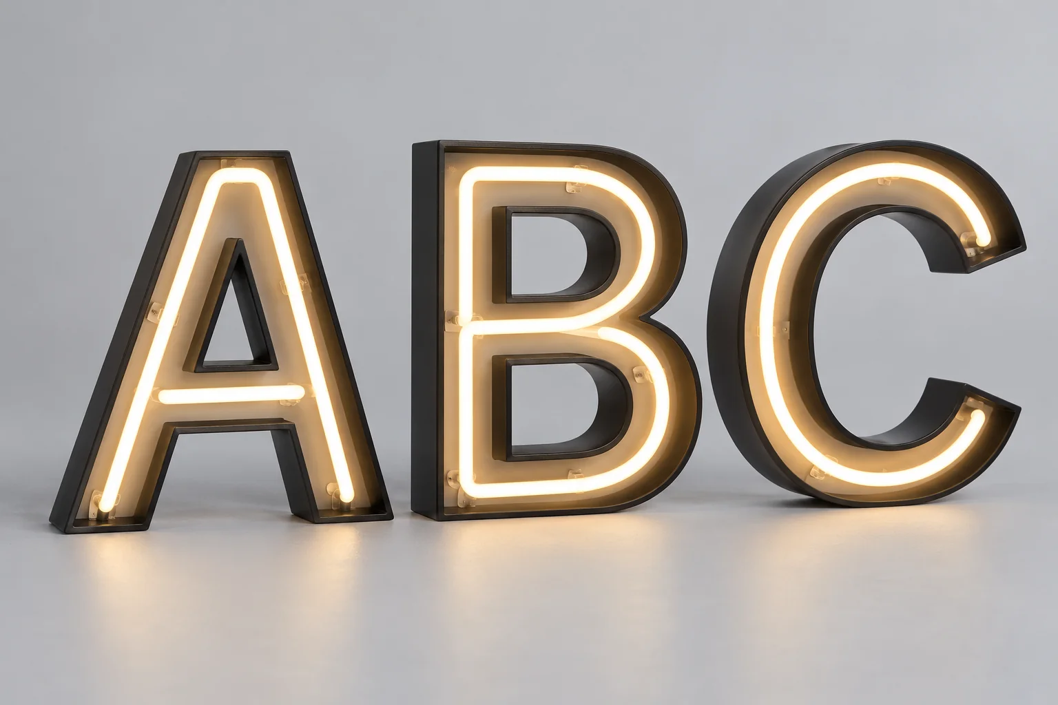 Lettres avec néon LED intégré