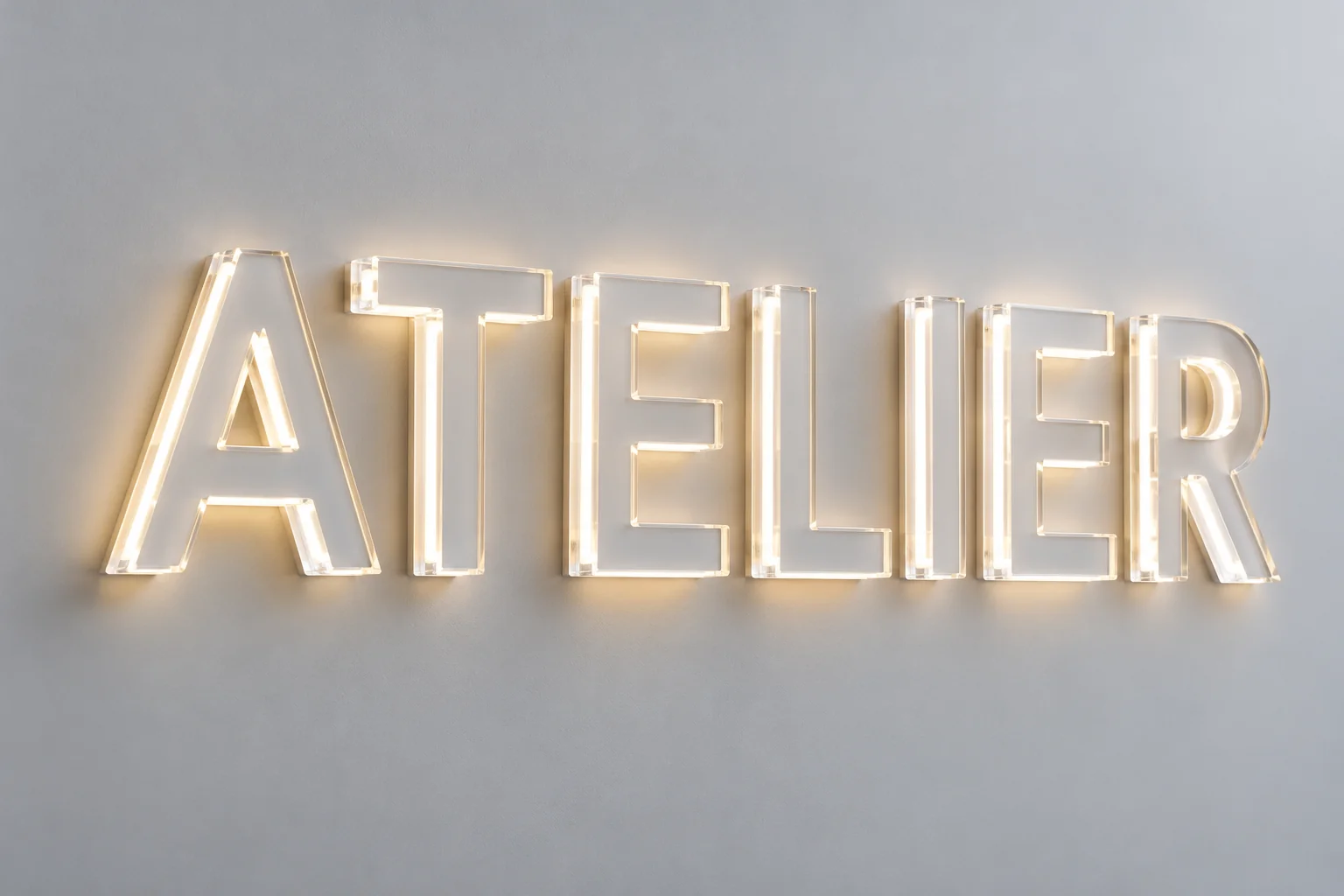 Lettre en plexiglas avec lumière