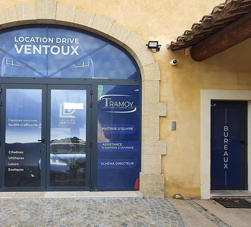 Enseigne eclairee adhesif