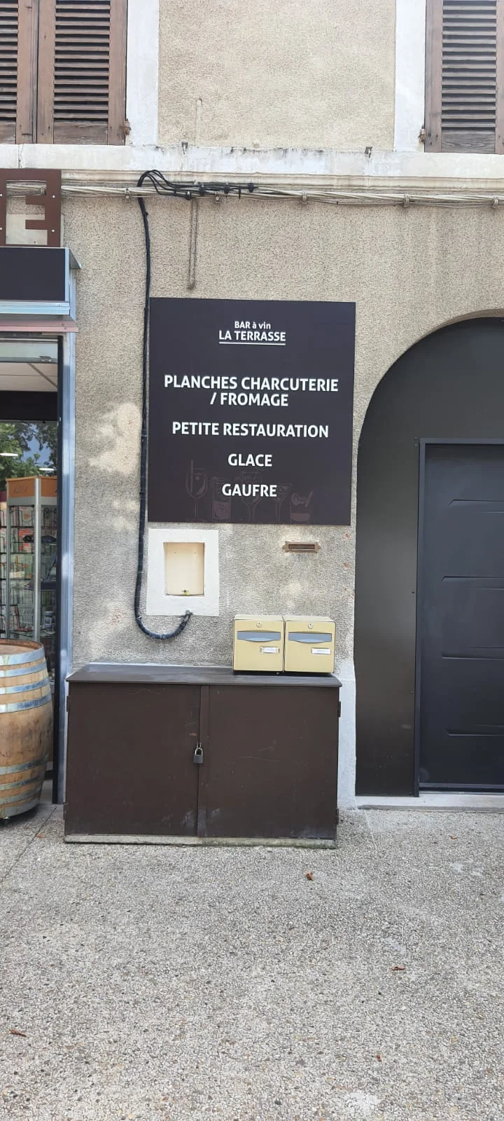 Caisson lumineux eenseigne magasin panneau dibond