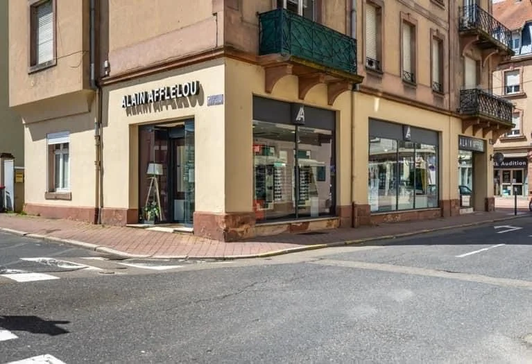 Enseignes marseille et avignon opticien