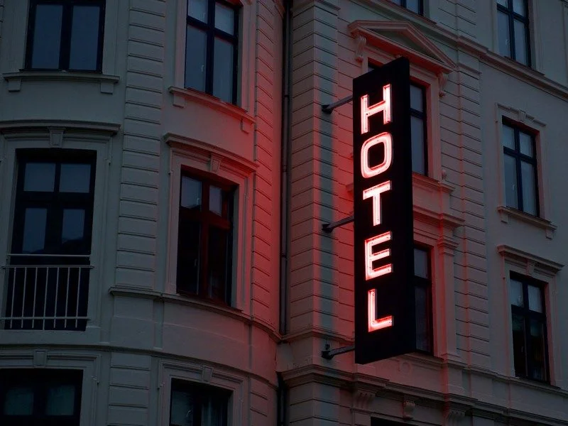 Enseigne hotel lumineuse