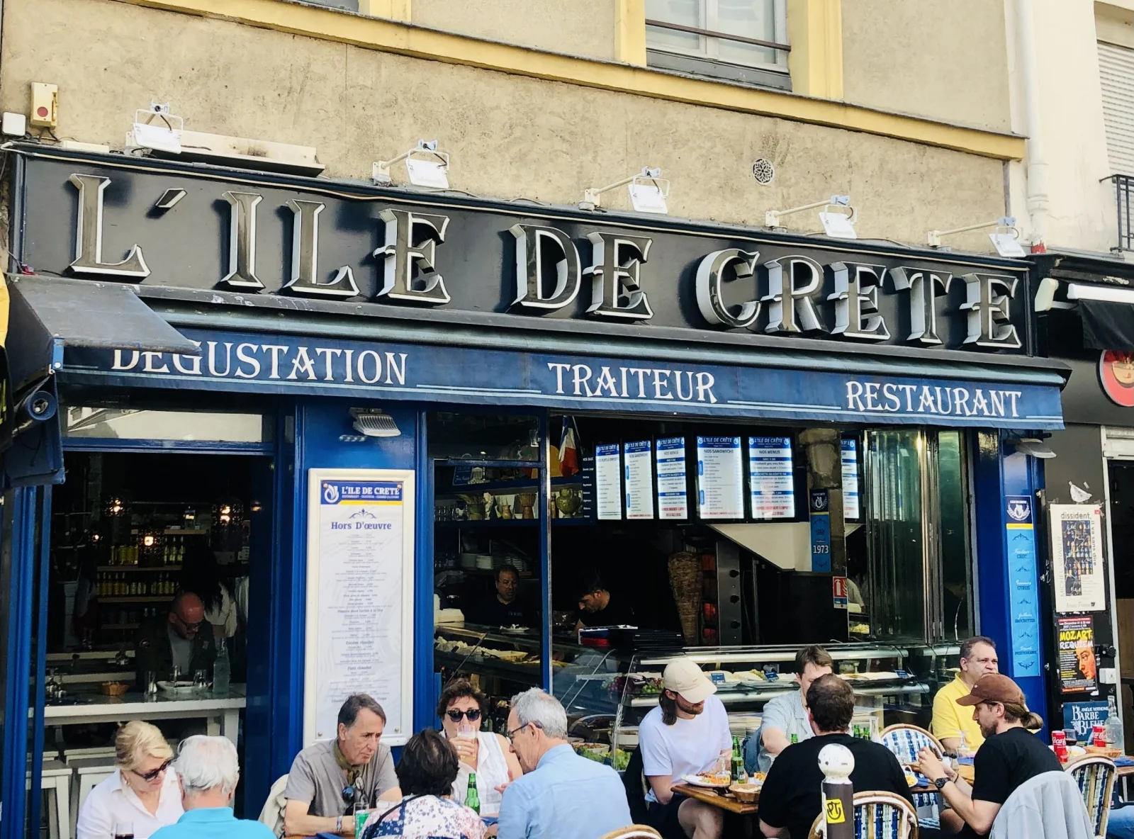 Enseigne lettres decoupees lumineuses restaurant