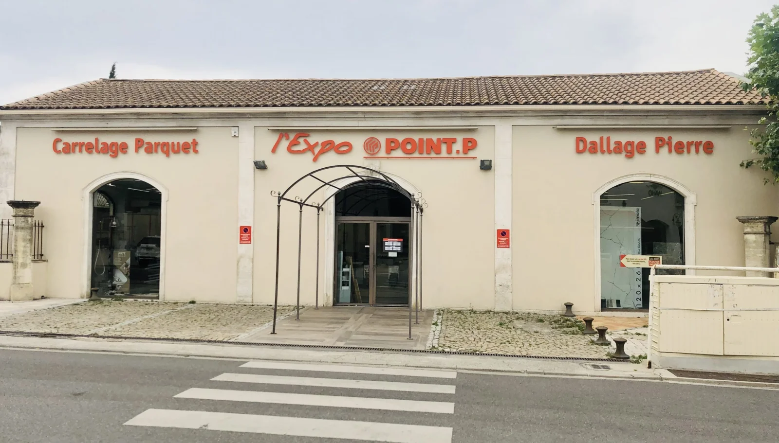 Enseigne lumineuse boc led lettres pvc